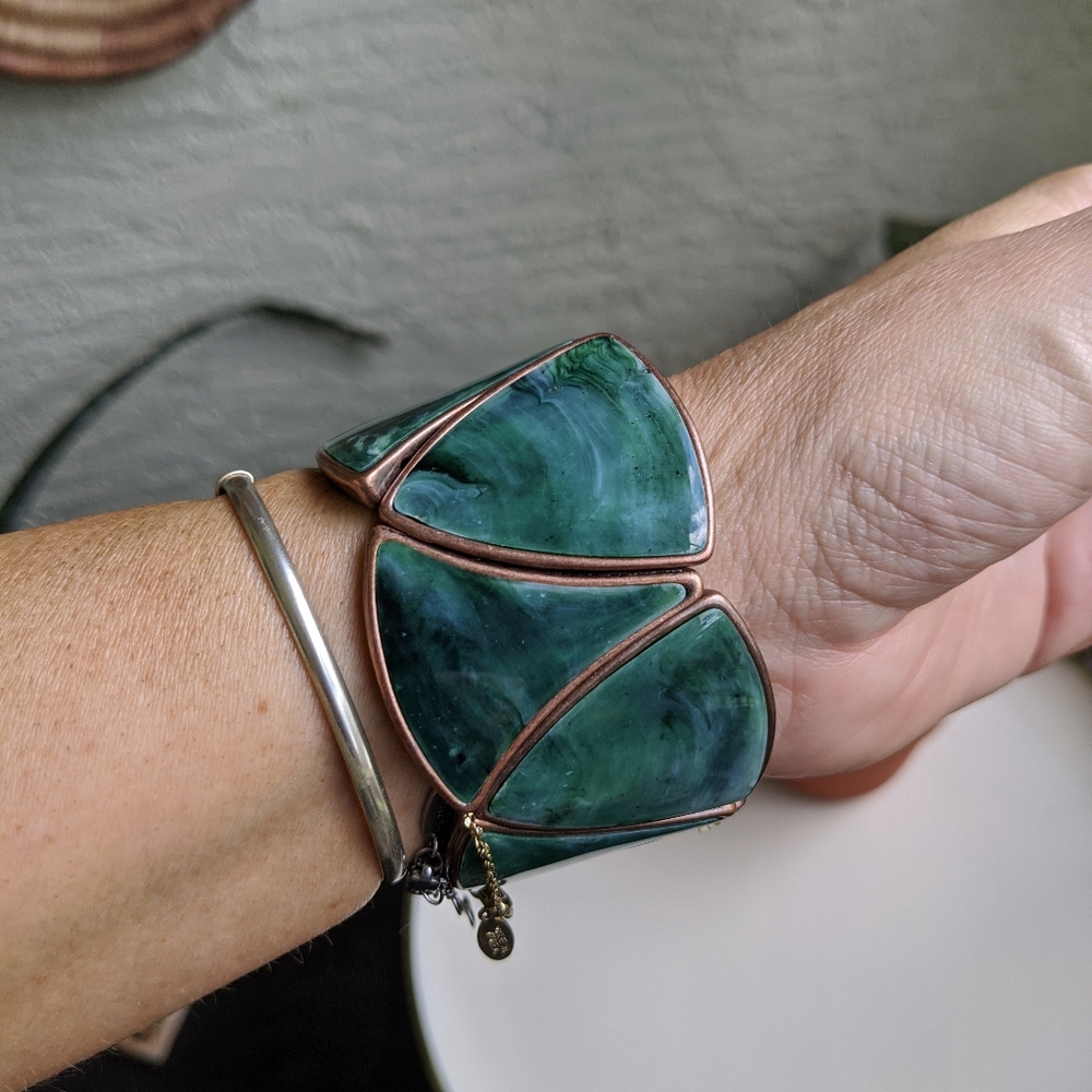 Sue Cox Green Stretch Bracelet Copper Bronze - Picture 6 of 15